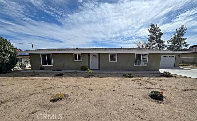 Hesperia, CA 92345,9367 Hickory AVE