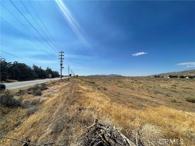 Tehachapi, CA 93561,15050 Highline RD