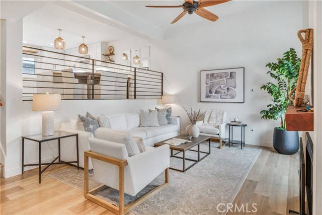 Marina Del Rey, CA 90292,13232 Fiji WAY G