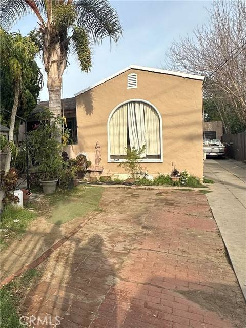 Van Nuys, CA 91405,6738 Sylmar AVE