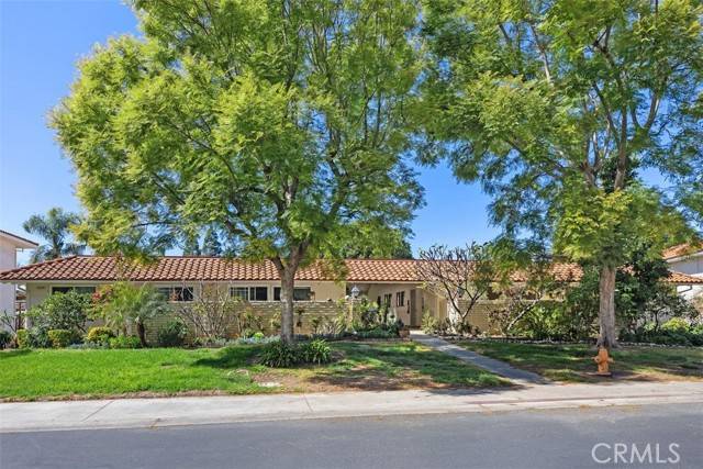 Laguna Woods, CA 92637,2319 Via Puerta P