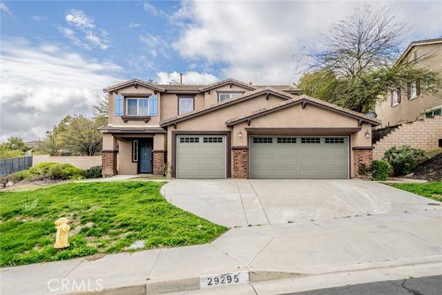 Lake Elsinore, CA 92530,29295 Gateway DR