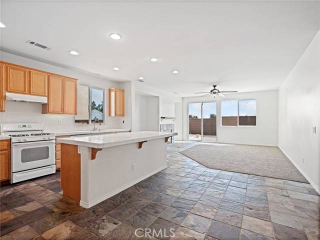 Oak Hills, CA 92344,8279 Monroe AVE