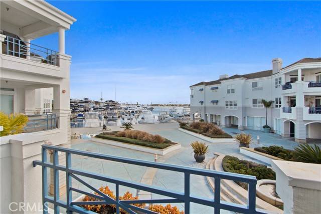 Newport Beach, CA 92663,2600 Newport BLD 221