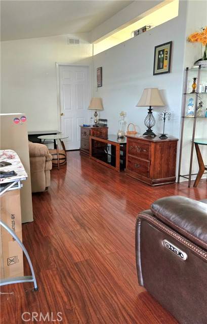 Torrance, CA 90501,23701 S Western AVE 109