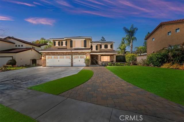 Corona, CA 92881,1188 Kestrel CIR