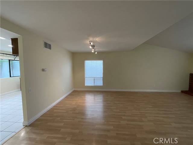 Long Beach, CA 90803,7053 Seawind DR