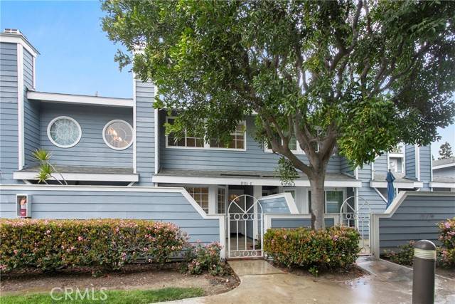 Huntington Beach, CA 92646,19116 Queensport LN C