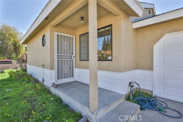 South Gate, CA 90280,3832 Duane WAY