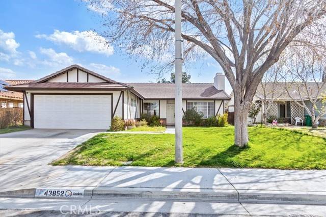 Lancaster, CA 93535,43852 Estrella LN