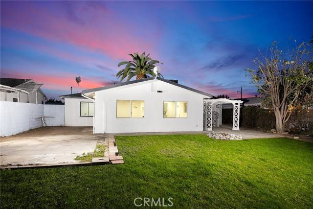 Covina, CA 91722,1157 W Greenhaven ST