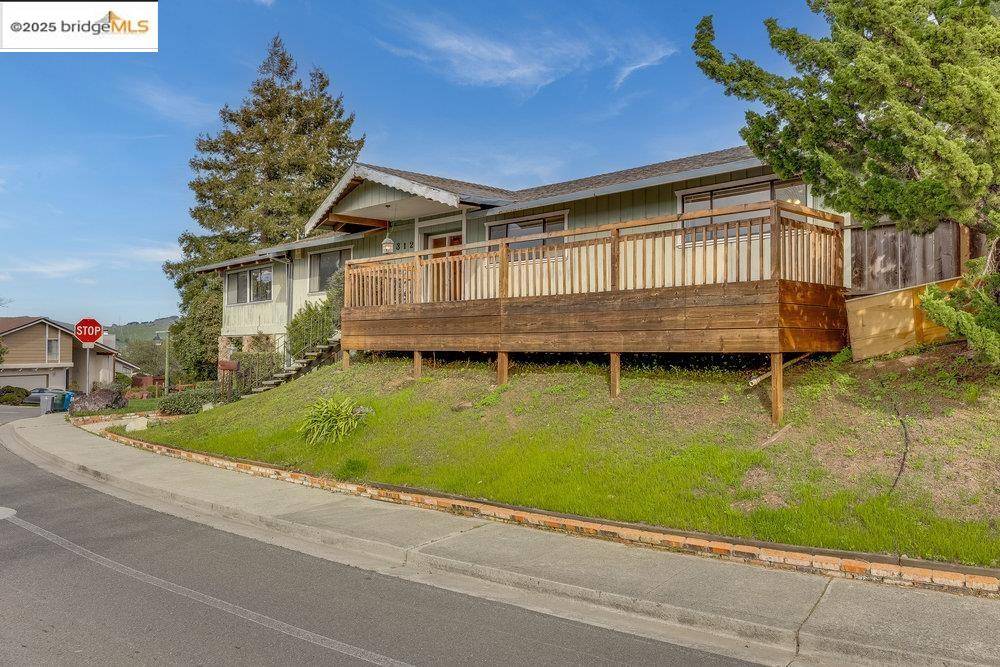 Vallejo, CA 94591,312 Skyline Dr