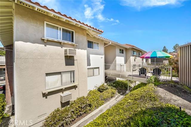 Laguna Woods, CA 92637,2293 Via Puerta O