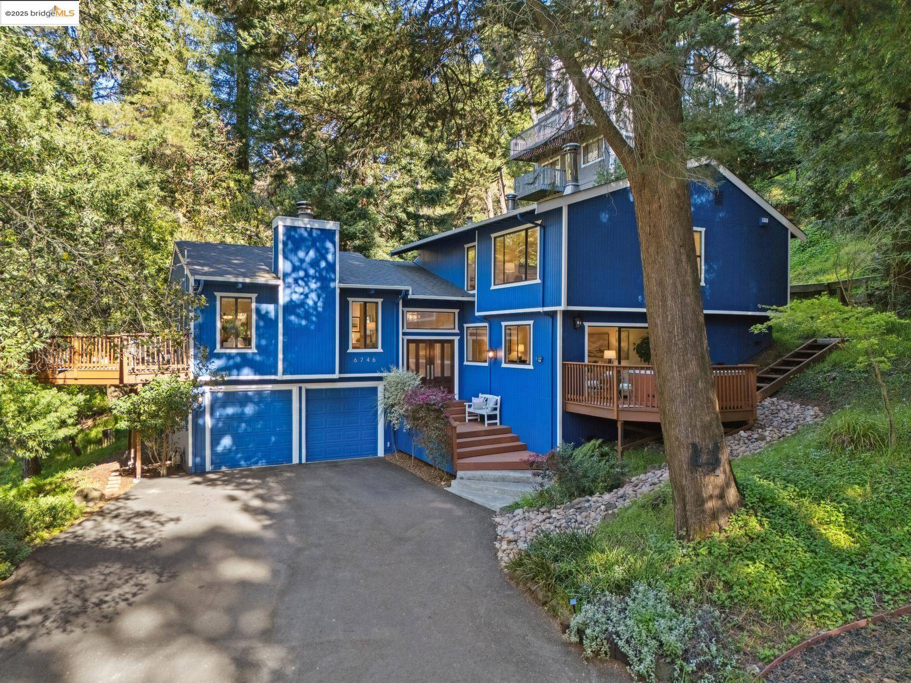 Oakland, CA 94611,6746 Gunn Dr