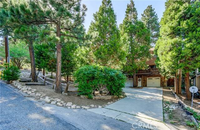Running Springs, CA 92382,31112 Mountain Oak DR