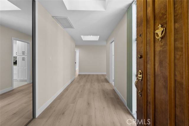 Sherman Oaks, CA 91423,4641 Fulton AVE 303