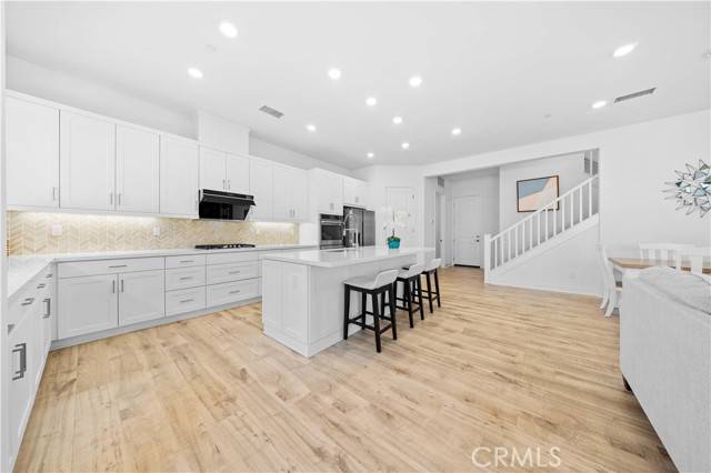 Irvine, CA 92618,102 Yugen