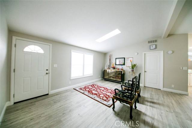 Stanton, CA 90608,10800 Dale Ave. 412