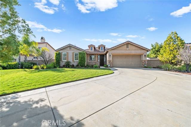 Murrieta, CA 92563,35561 Hawkeye ST