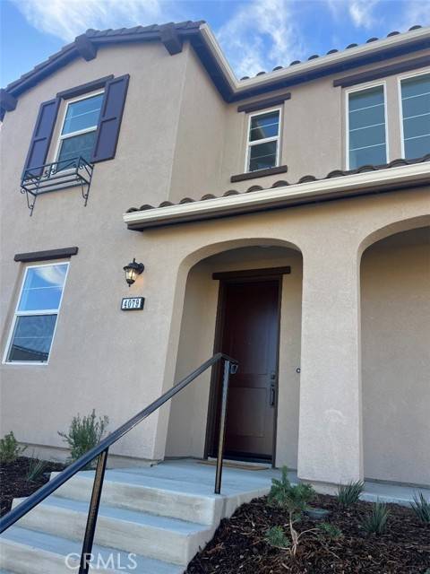 Corona, CA 92883,4079 Summer WAY