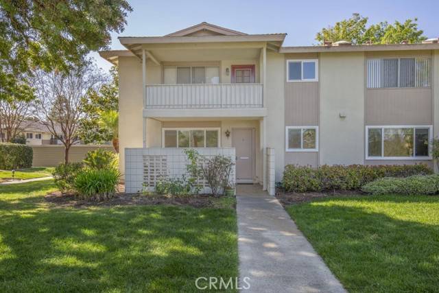 Laguna Woods, CA 92637,5 Via Castilla B