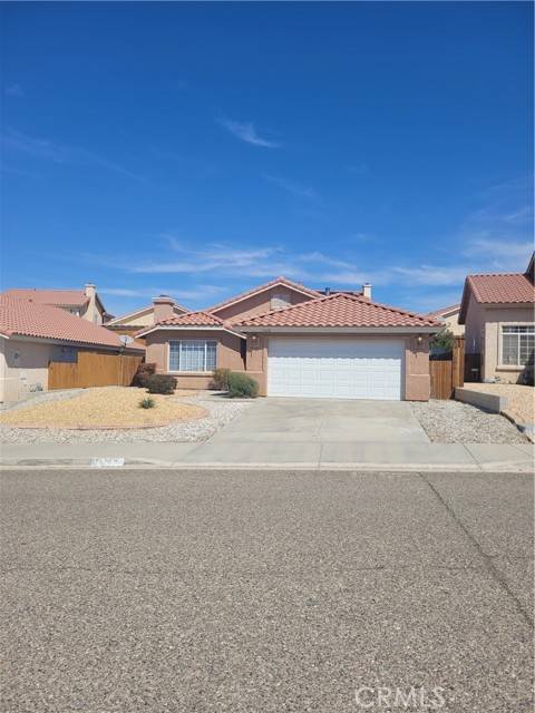 Victorville, CA 92395,17628 Landis DR