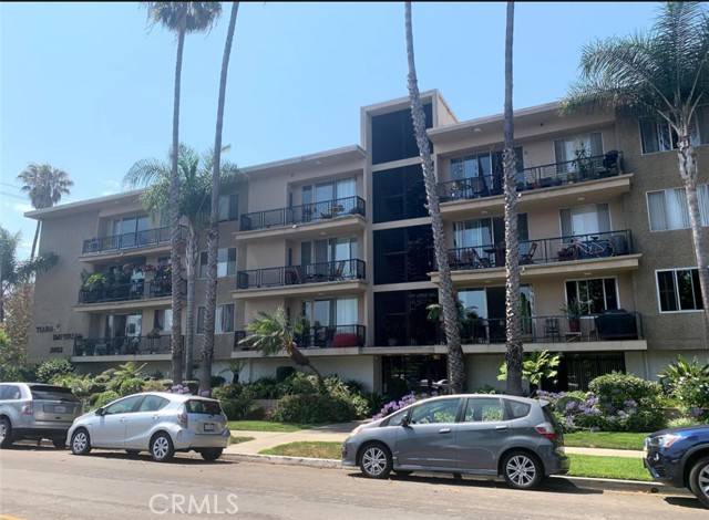 Long Beach, CA 90803,2662 E 2nd ST G2