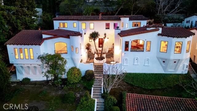 Los Feliz, CA 90027,3702 Arbolada RD