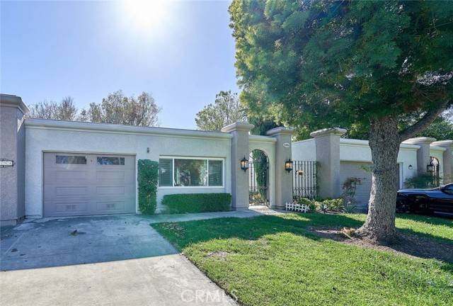 Laguna Woods, CA 92637,5394 Paseo Del Lago B