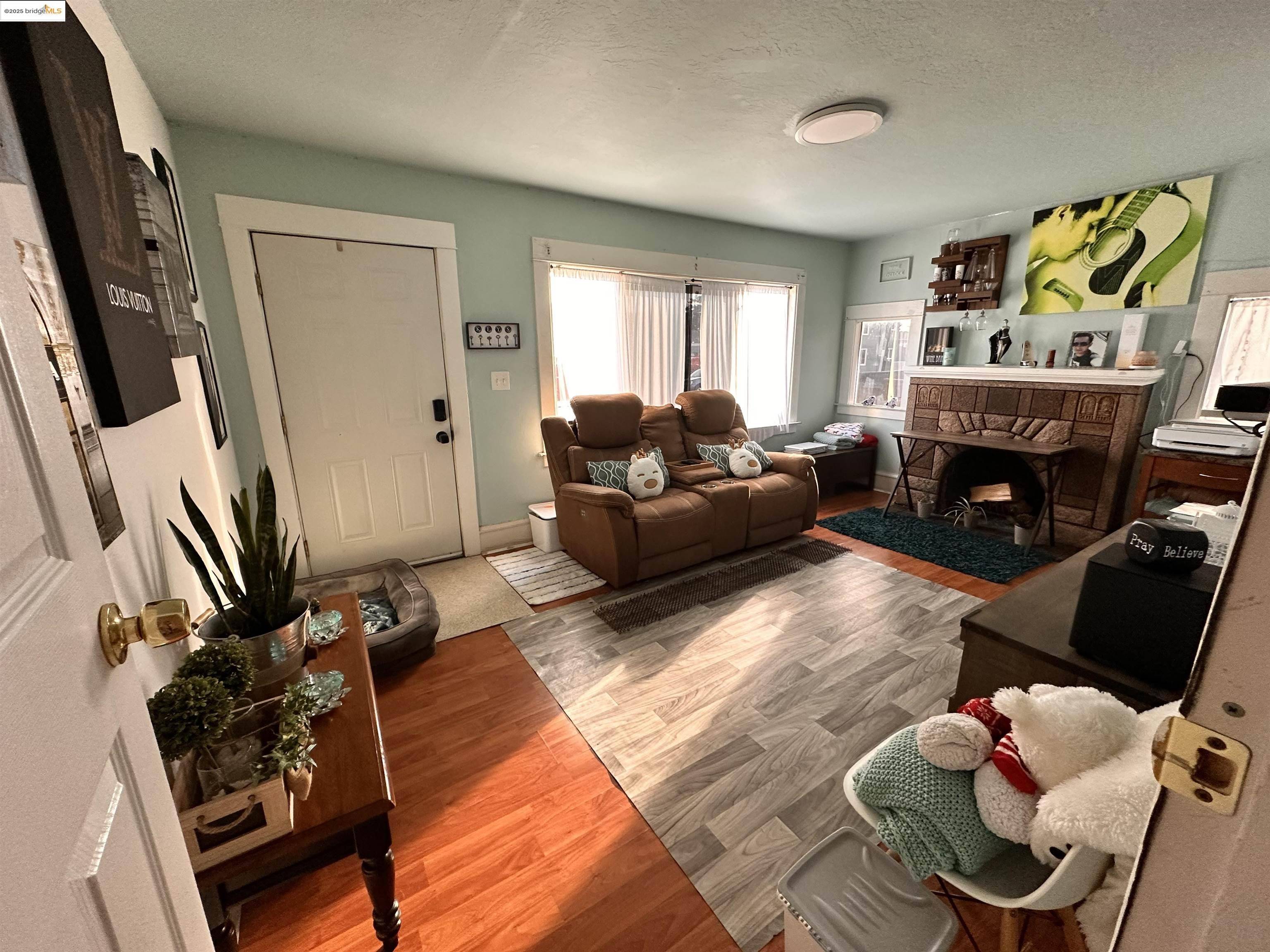 Richmond, CA 94804,3111 Nevin Ave