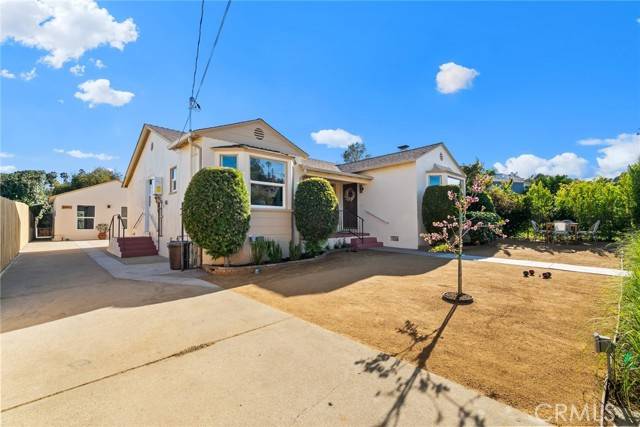 Los Angeles, CA 90065,3912 York BLD