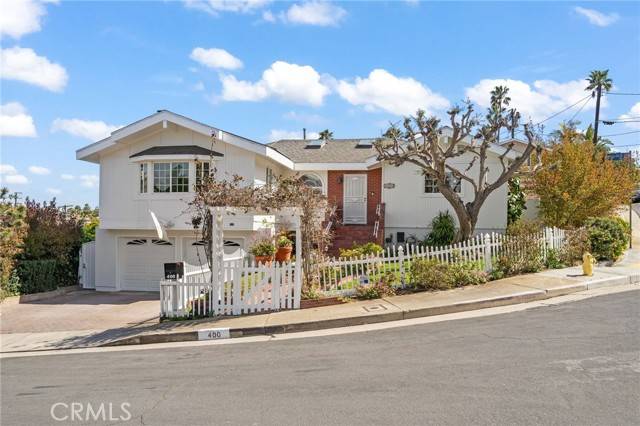 Playa Del Rey, CA 90293,400 Campdell ST