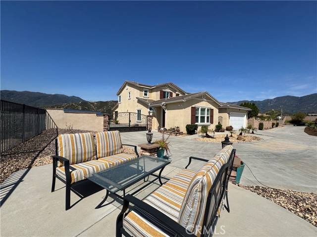 San Bernardino, CA 92407,17841 Grapevine LN