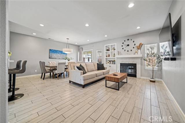 Lancaster, CA 93534,45653 Knightsbridge ST
