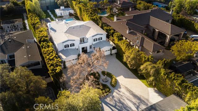 Encino, CA 91316,17528 Jayden