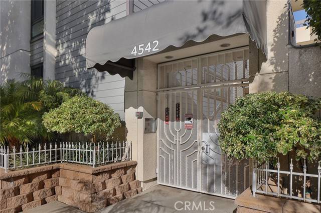 Sherman Oaks, CA 91403,4542 Willis AVE 201