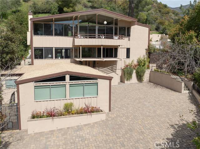La Canada Flintridge, CA 91011,5210 Jessen Dr