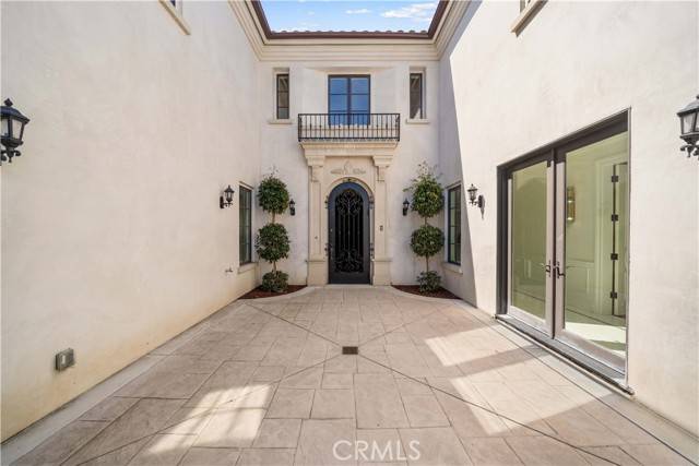 Arcadia, CA 91006,1327 S 2nd AVE
