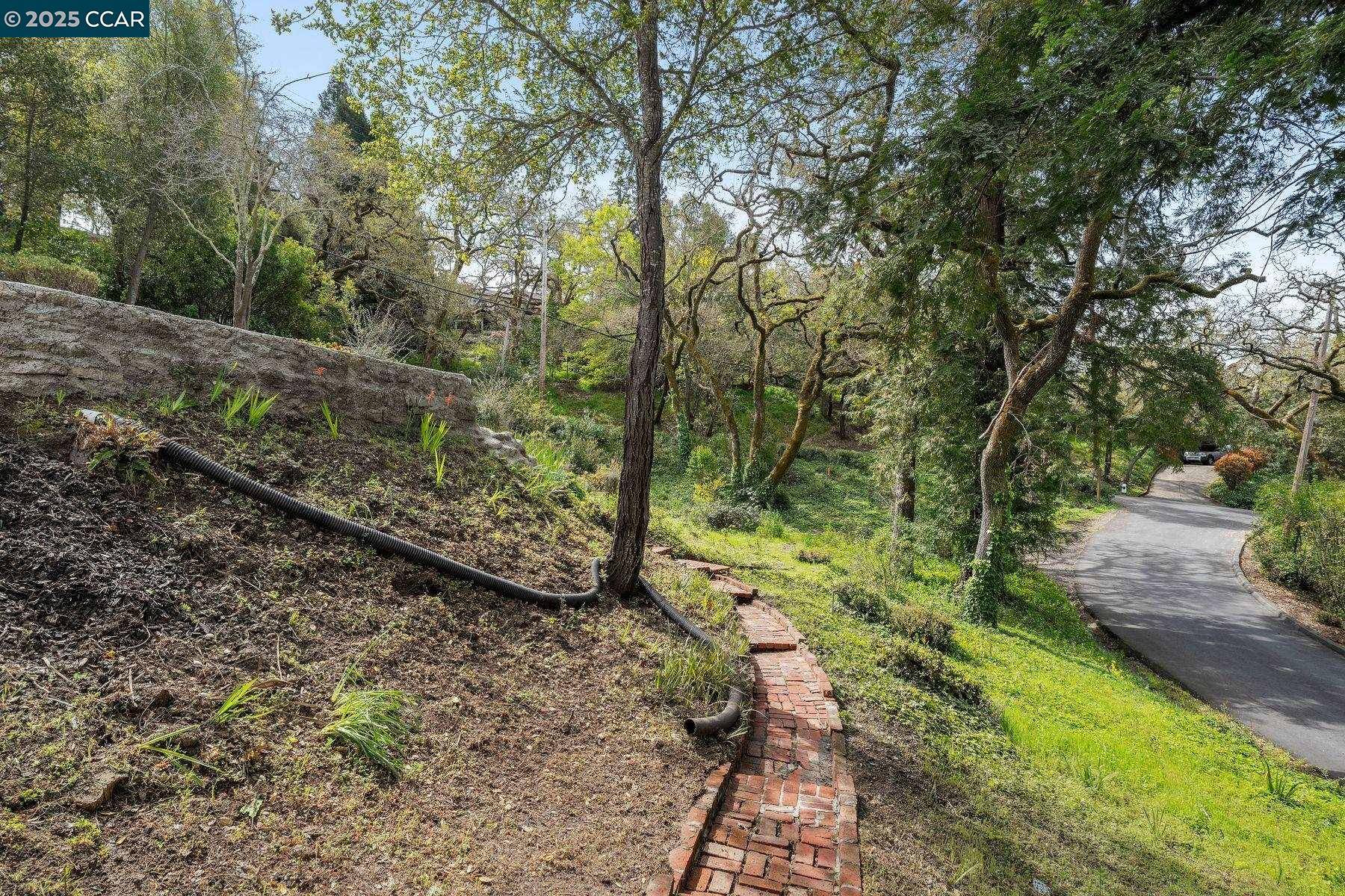 Orinda, CA 94563,4 El Sereno