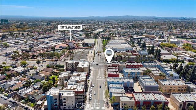 Santa Ana, CA 92701,704 N Santiago ST