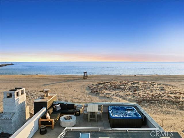 Newport Beach, CA 92661,2144 E Oceanfront