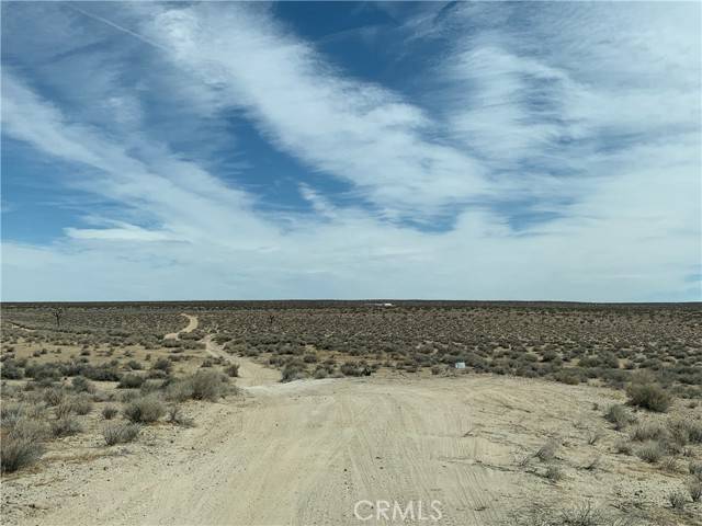 Helendale, CA 92342,0 Zephyr