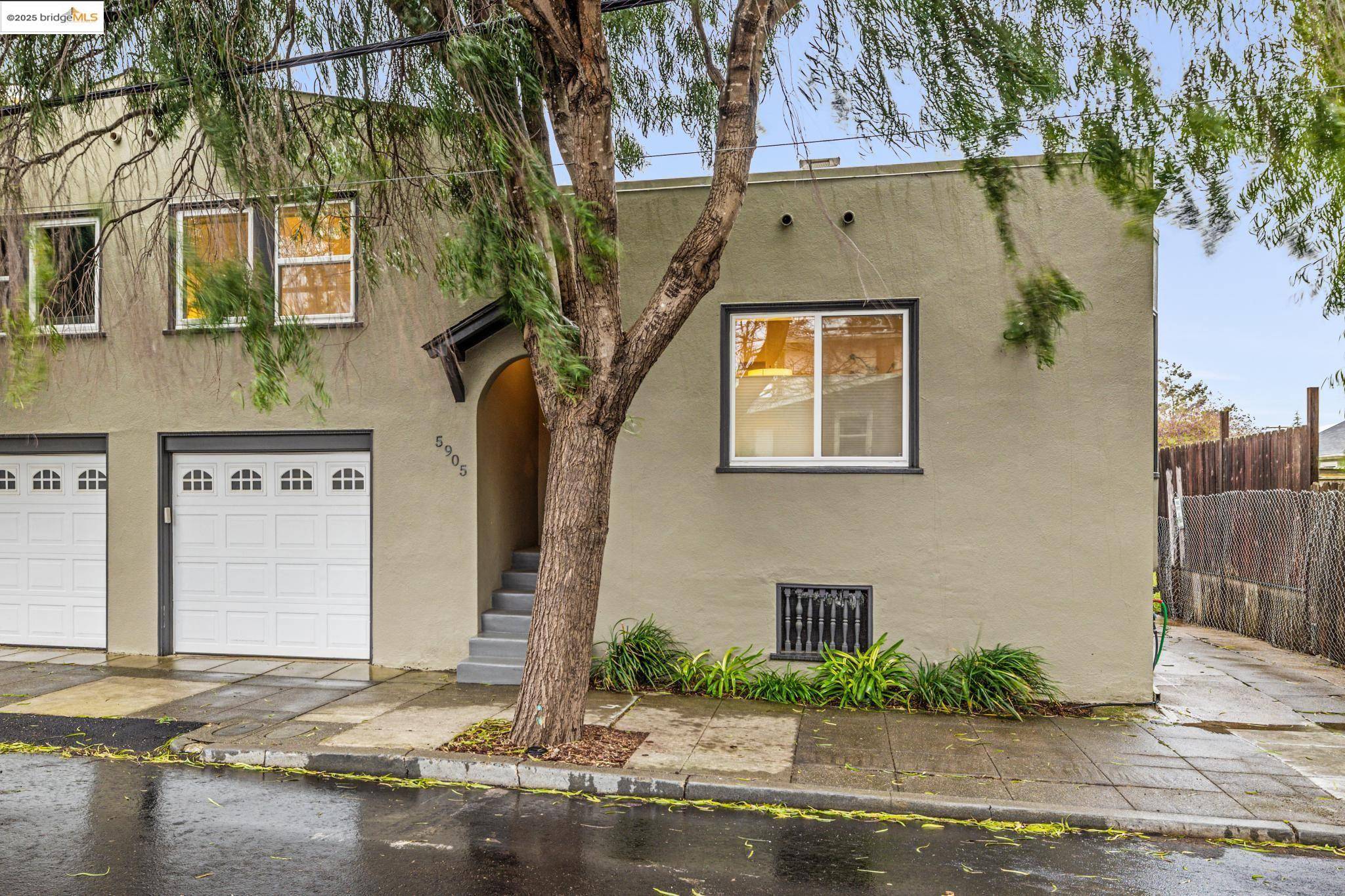 Oakland, CA 94609,5905 Howell St