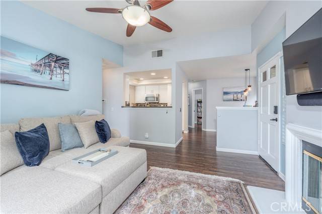 Rancho Santa Margarita, CA 92688,32 Abrigo