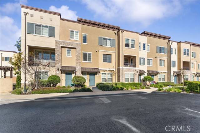 South El Monte, CA 91733,15 Eagles Nest DR