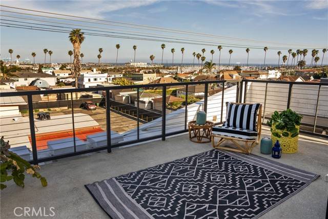 San Pedro, CA 90731,1807 S Mesa ST
