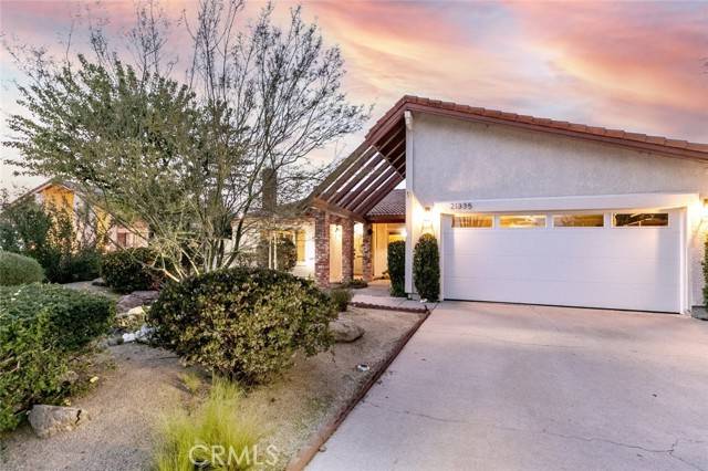 Chatsworth, CA 91311,21335 Germain ST