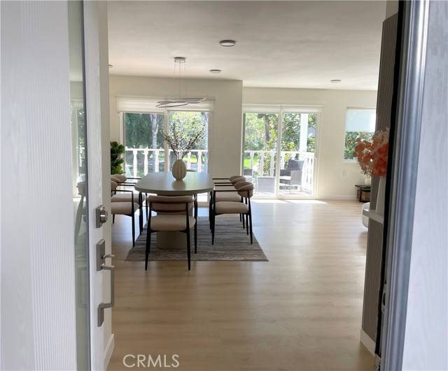 Laguna Woods, CA 92637,2405 Via Mariposa 1B