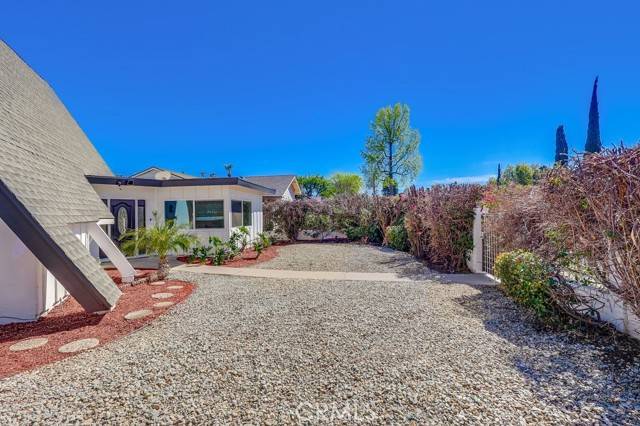 North Hills, CA 91343,9754 Swinton AVE