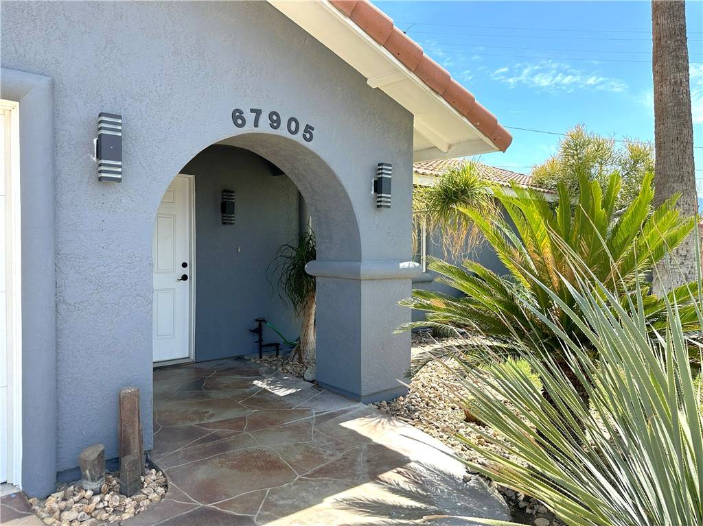 Cathedral City, CA 92234,67905 Medano RD